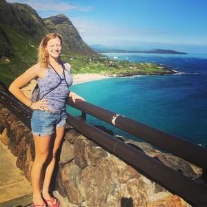 Meet your Posher, Courtney